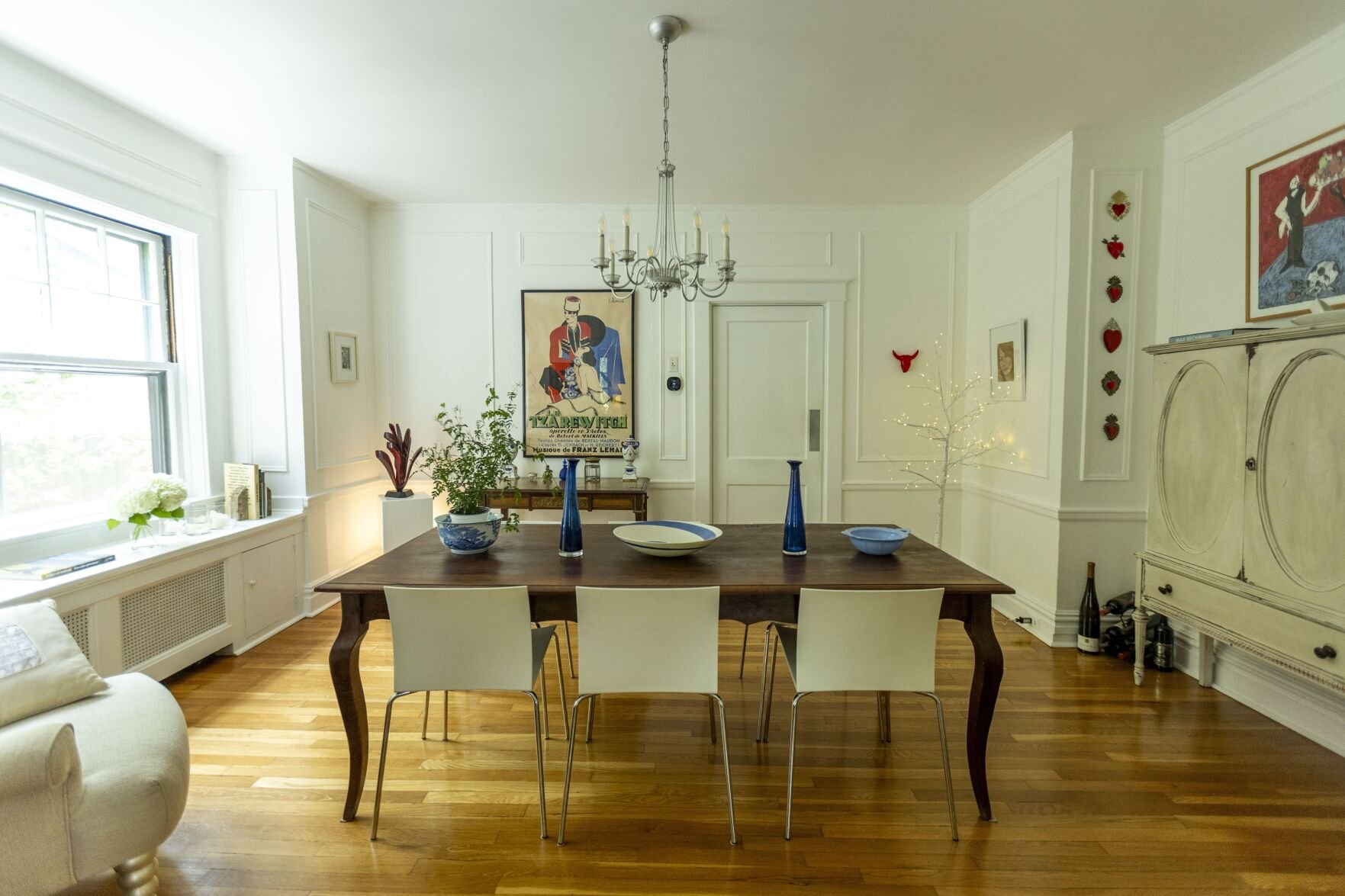 Carrie Houk at home
